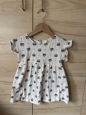 H&M Cream Top with Black Floral Print and Flutter Sleeves